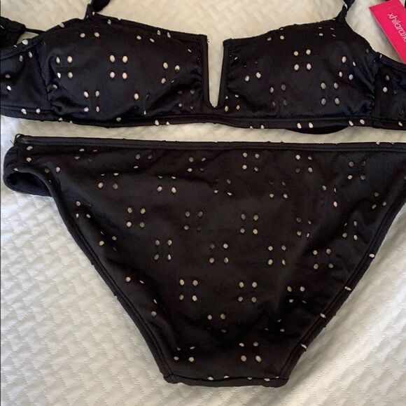 Xhilaration Bikini Set  - Picture 4 of 4